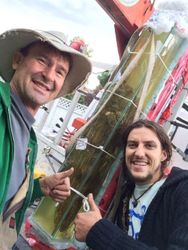 Big Larry was invited to the 21st Birthday Party of the Farmers Market. Jonny
helped me load him up in the crant truck