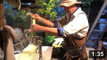 Longest Juicer

Cool Projects
[/the-ferment-farm/posts/categories/cool-projects]
Juicing
[/the-ferment-farm/posts/categories/juicing]